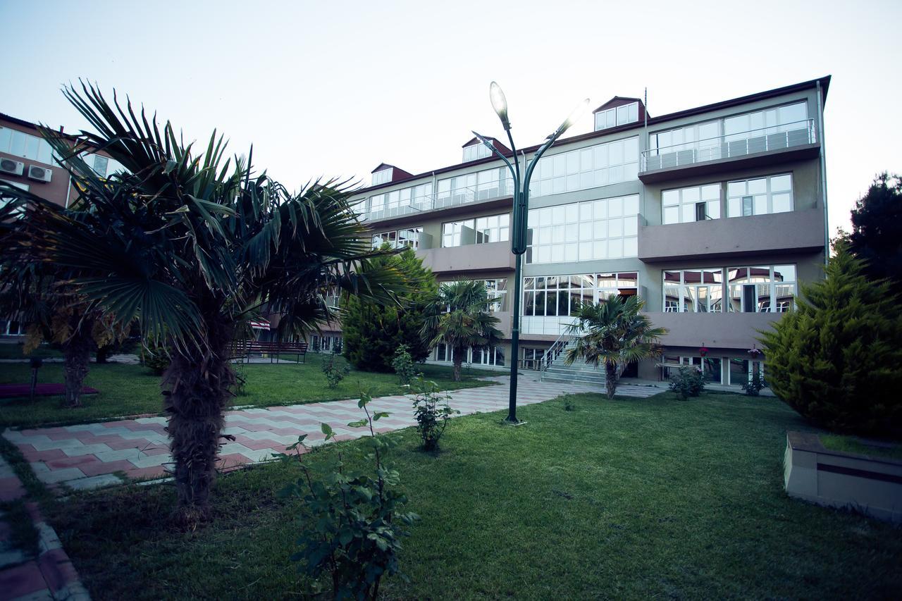 Gozel Naftalan Health Resort Εξωτερικό φωτογραφία